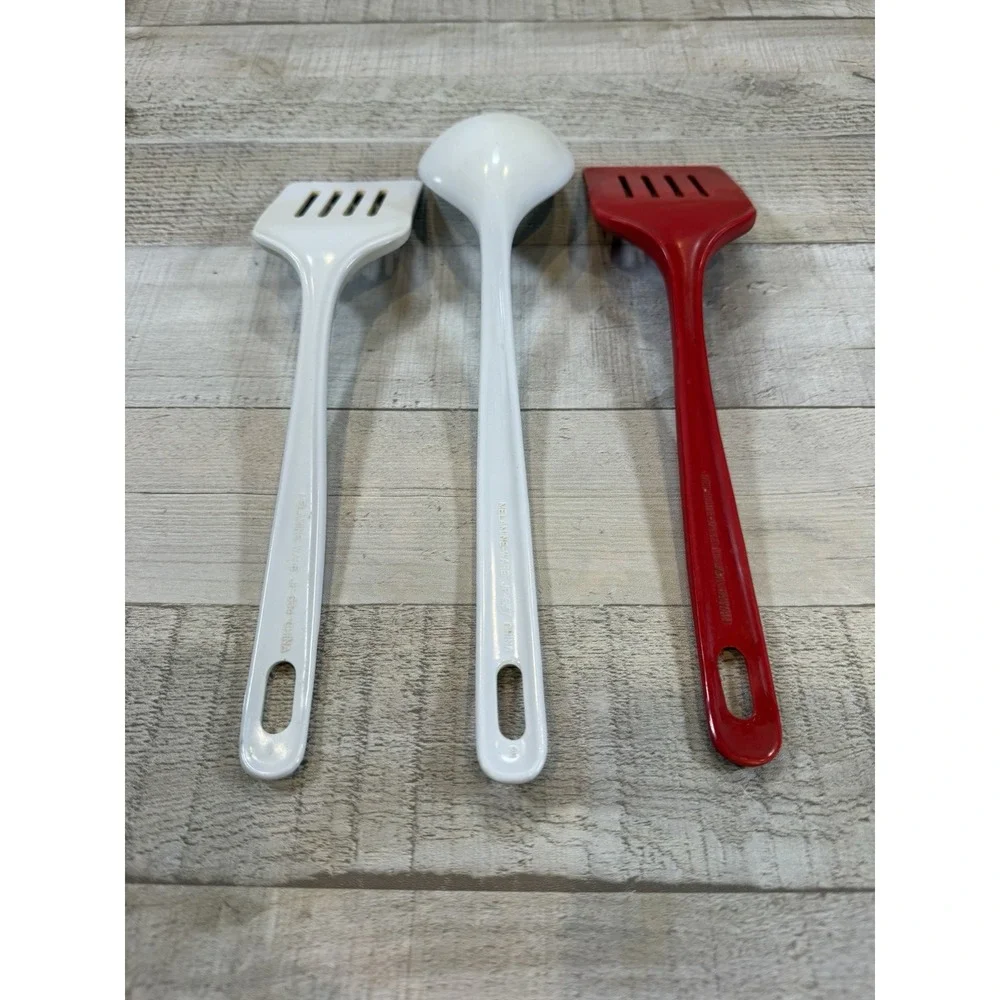Vintage Melamine Ware Kitchen Utensils Lot of 3 Red White Spoon Spatulas